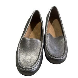 Excellent Like New Vionic Debbie Leather Metallic Slip on Loafers